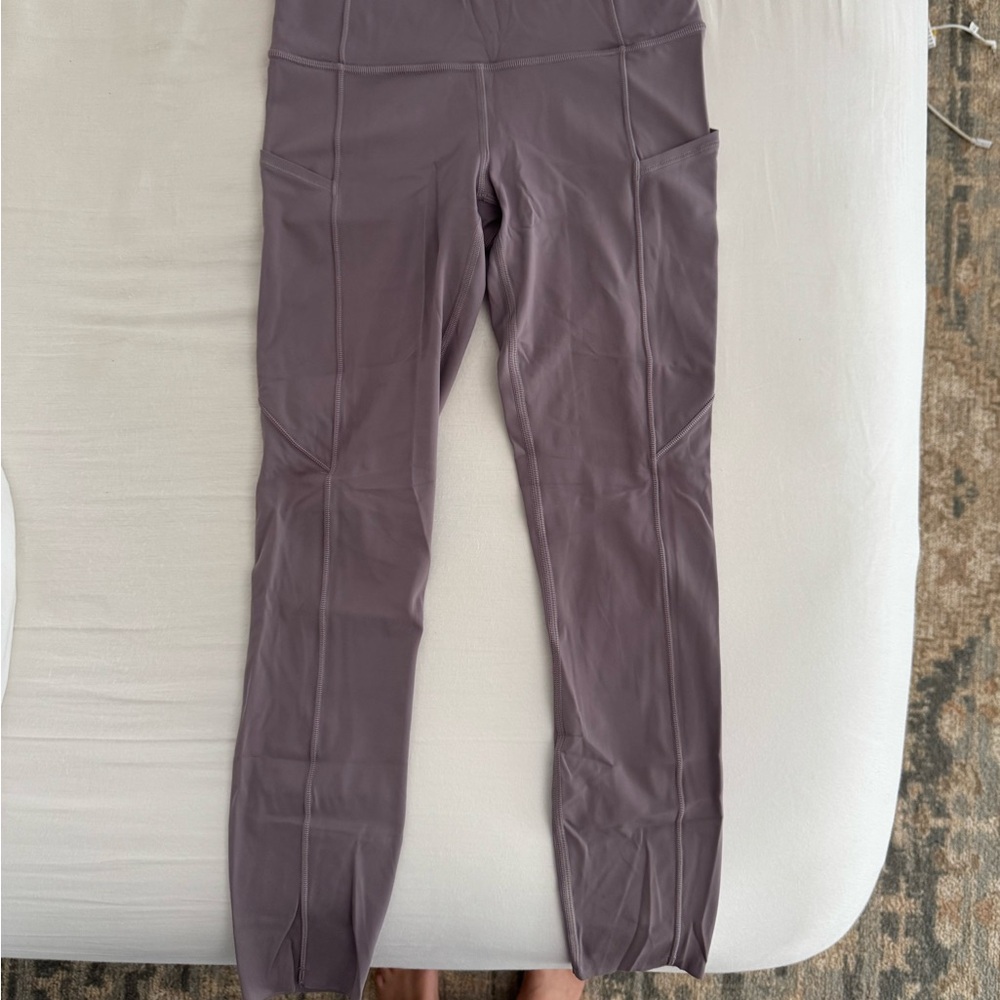 Fast & Free High Rise Tight 25” - Picture 2 of 5